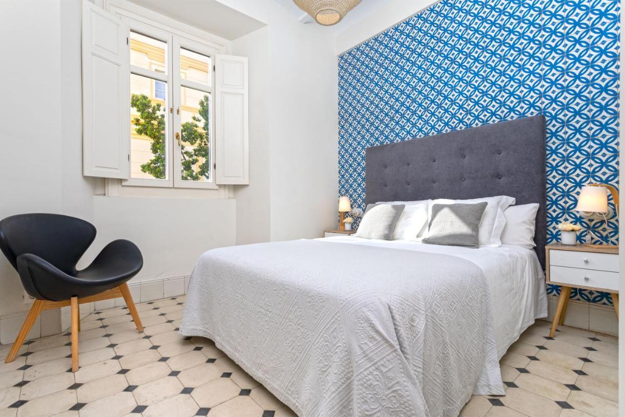 Genteel Home Cervantes Malaga Bagian luar foto