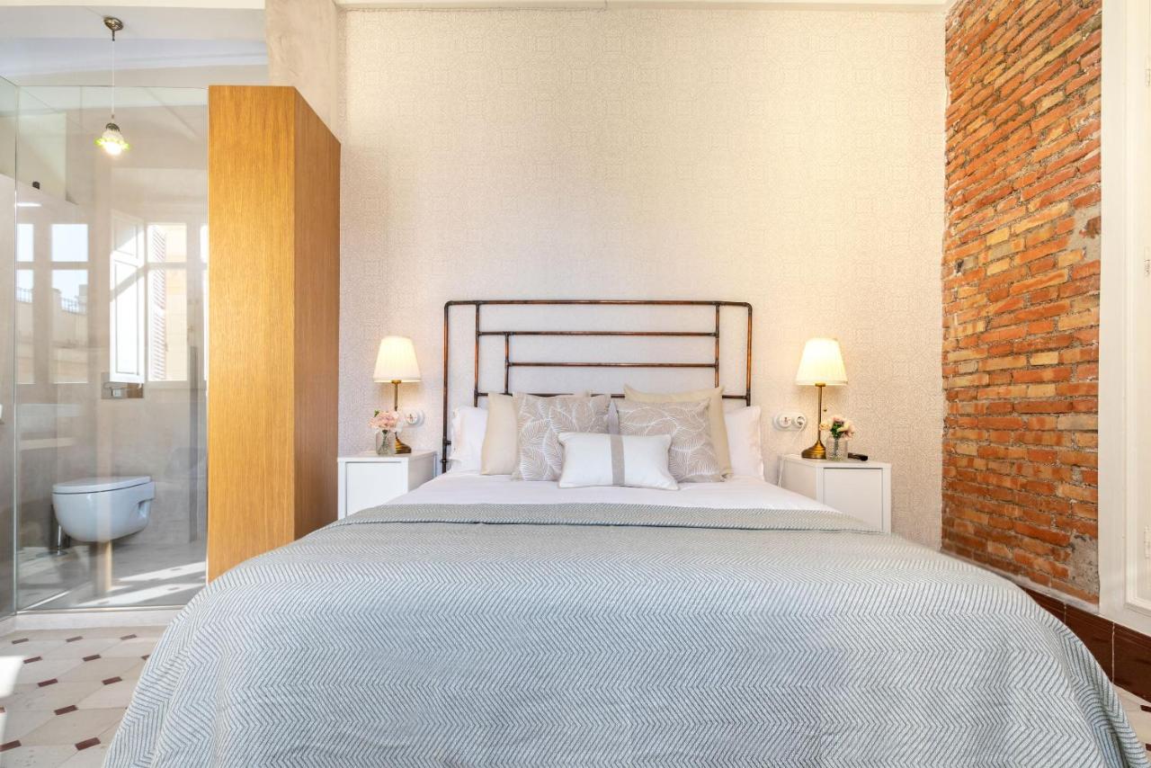 Genteel Home Cervantes Malaga Bagian luar foto