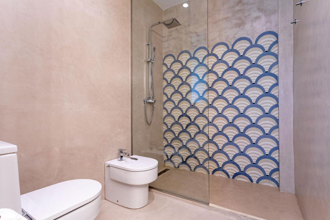 Genteel Home Cervantes Malaga Bagian luar foto